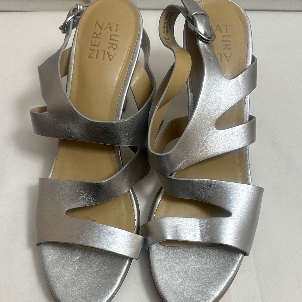 Naturalizer Women's Metallic Silver Sandal